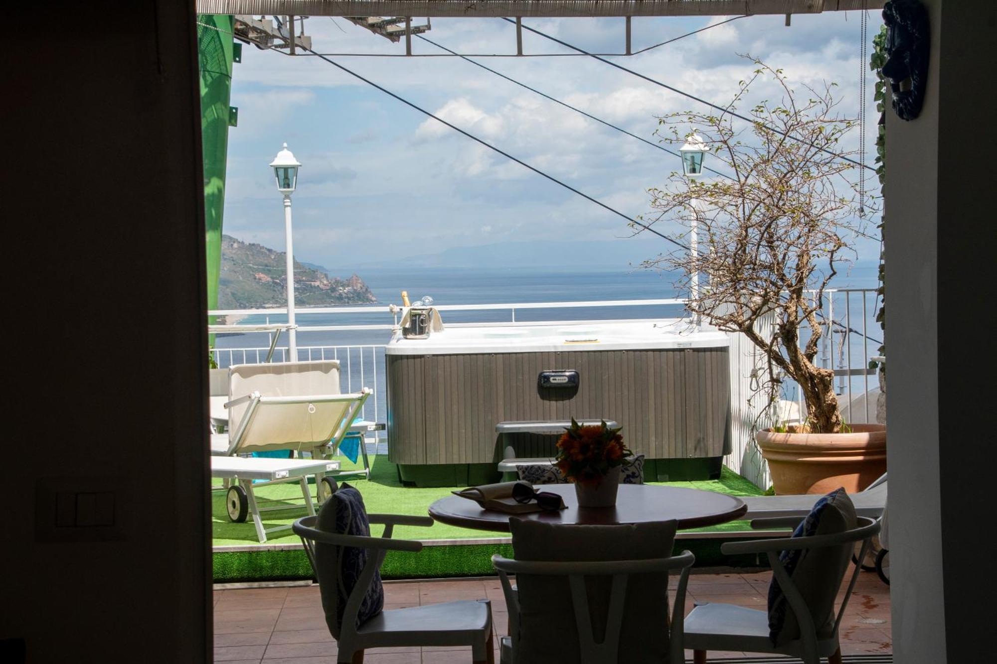 Dream View Suites Taormina Zewnętrze zdjęcie